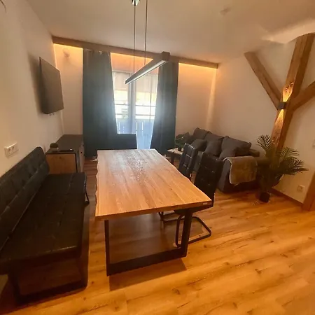 Ehrensberger Apartamento *