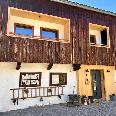 Ehrensberger Apartman